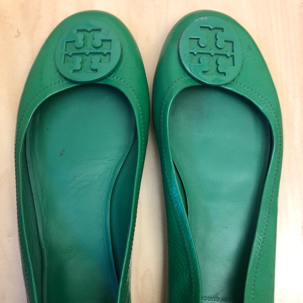 Tory Burch Minnie Travel Flats size 11 Green